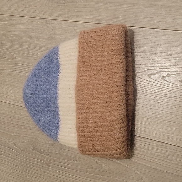 NEXT Blue Block Stripe Wool And Alpaca Blend Knitted Beanie Hat - Picture 3 of 4